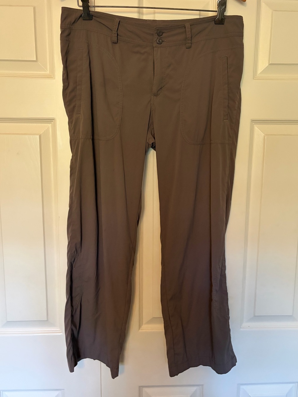 Patagonia Women’s Olive Brown Outdoor Pants
